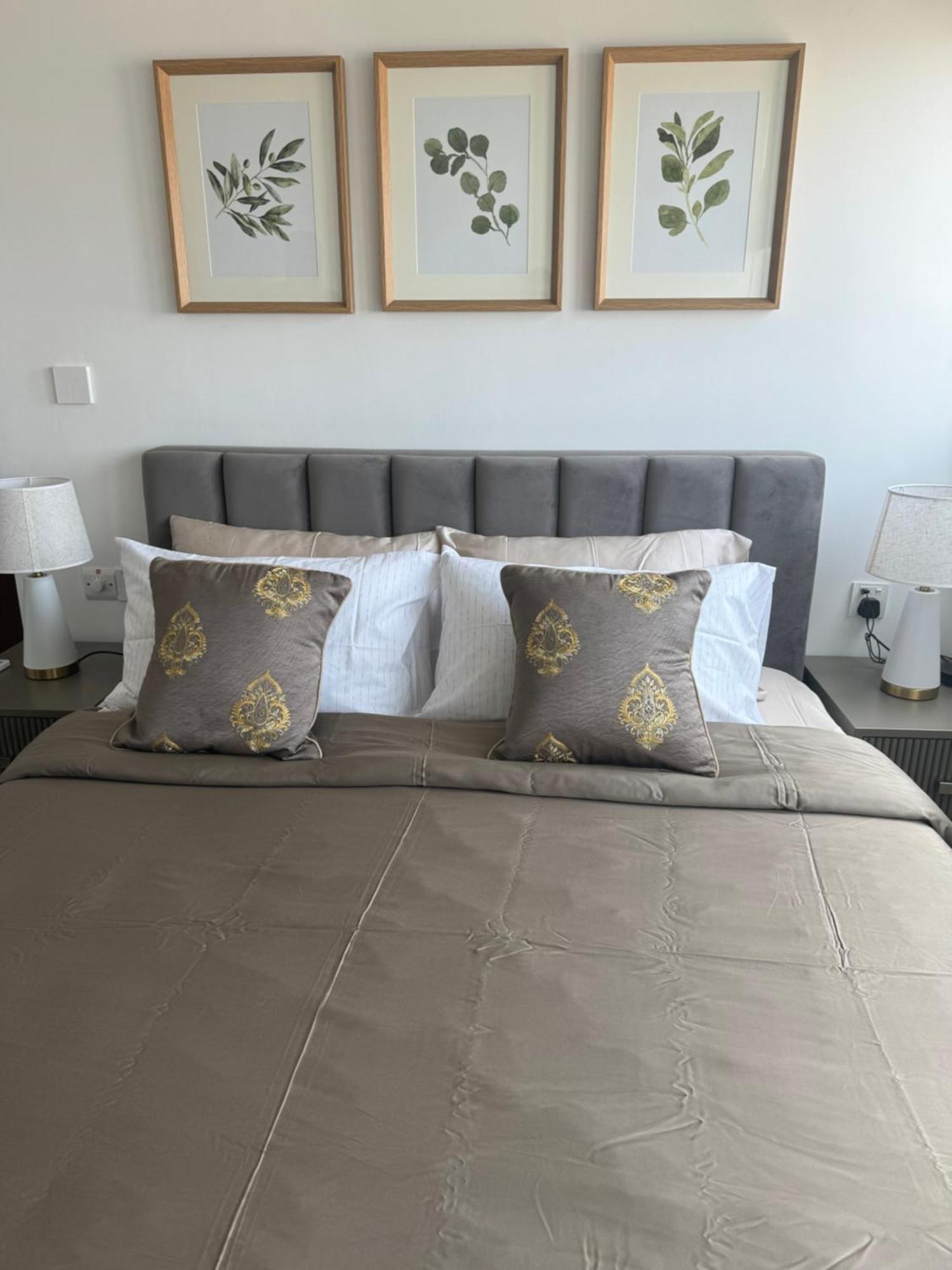 Peaceful Unit At Tri-zen,union Place Apartment *