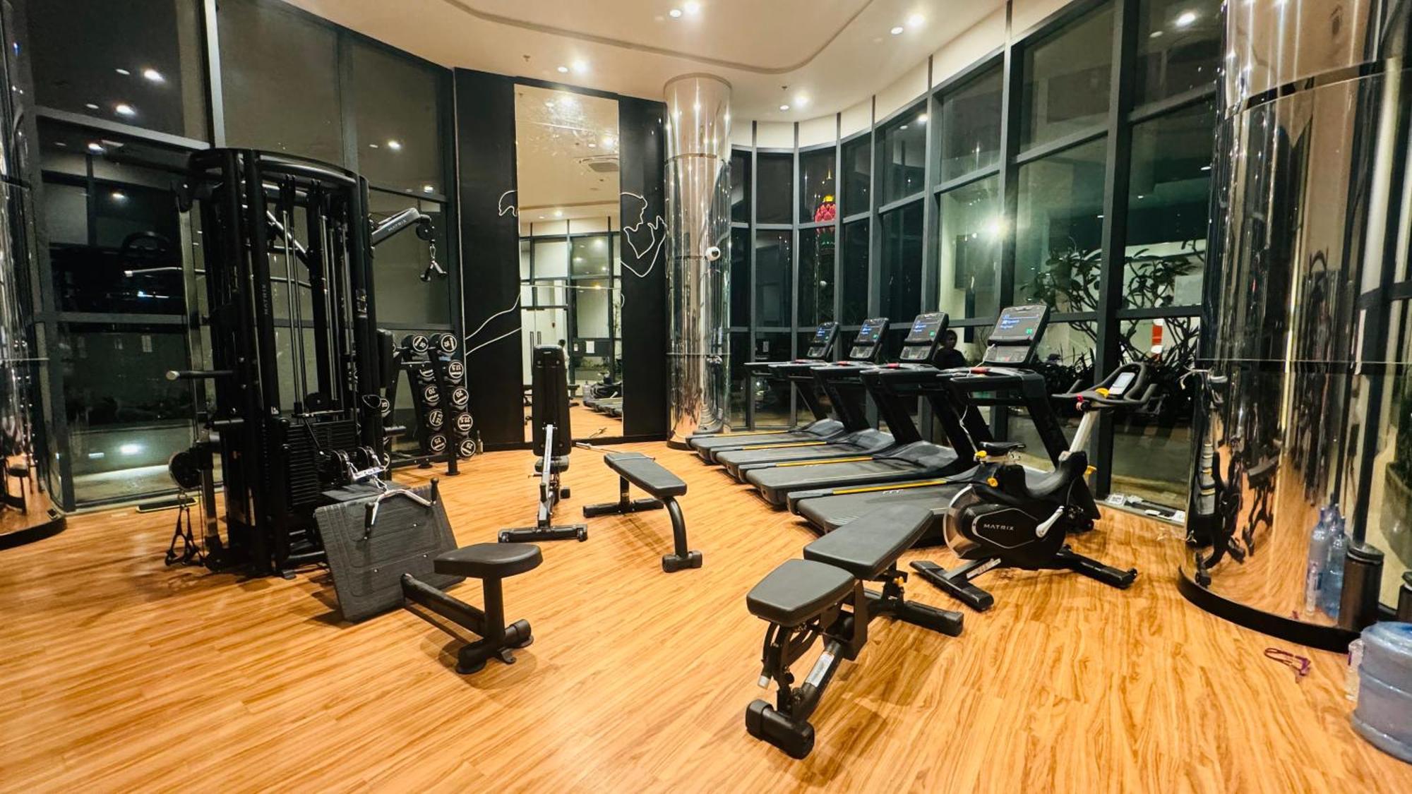 Peaceful Unit At Tri-zen,union Place Apartment