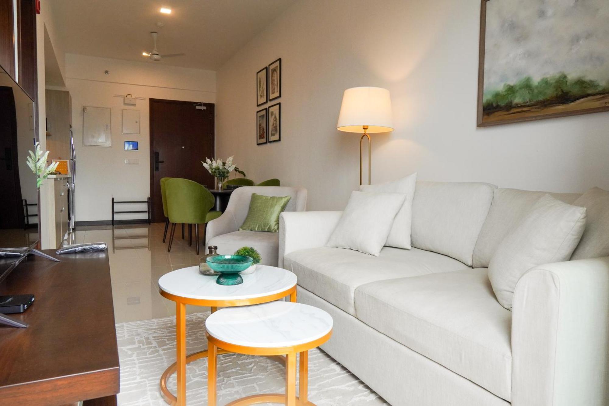 Peaceful Unit At Tri-zen,union Place * Colombo