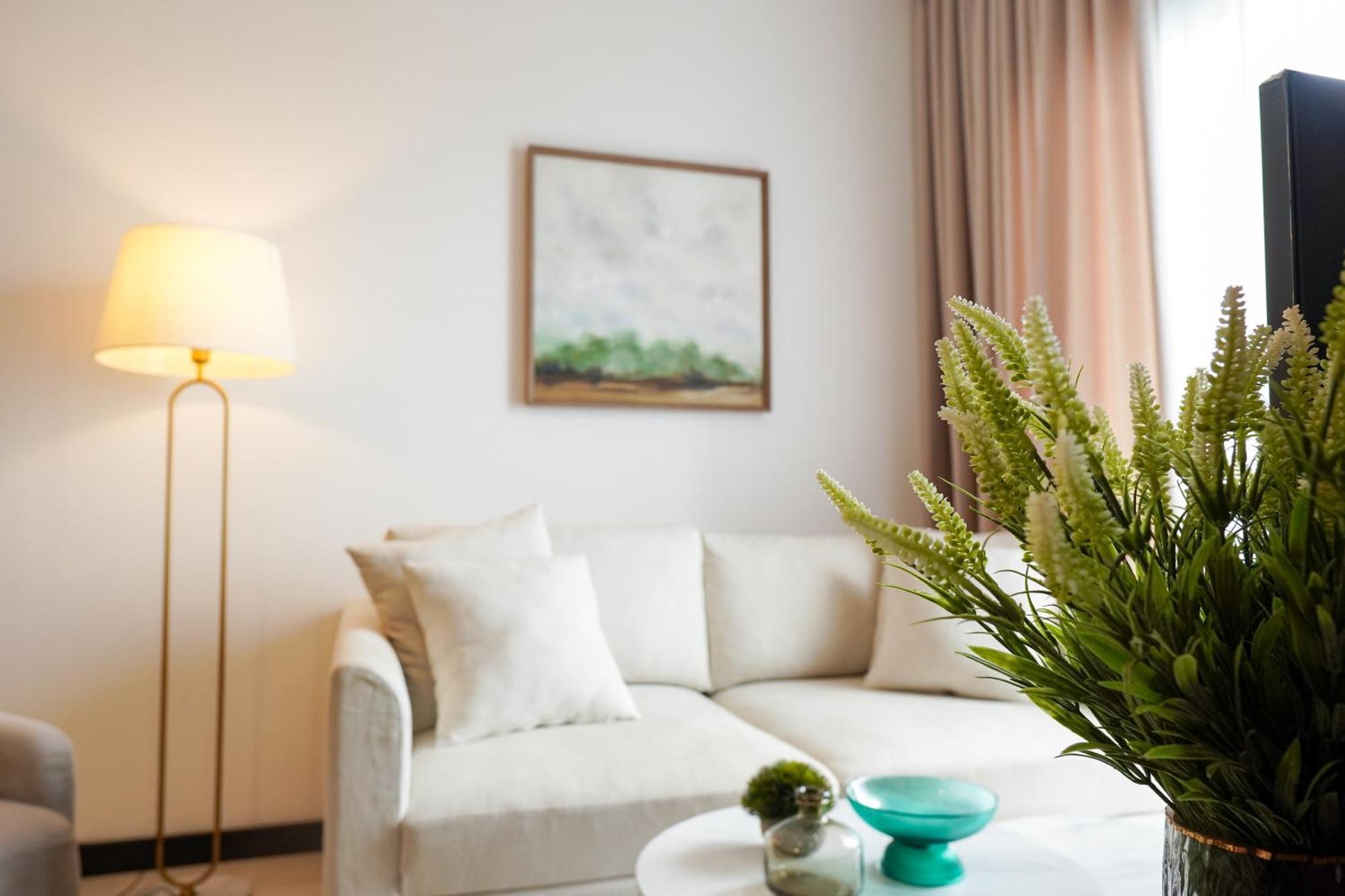 Peaceful Unit At Tri-zen,union Place Apartment